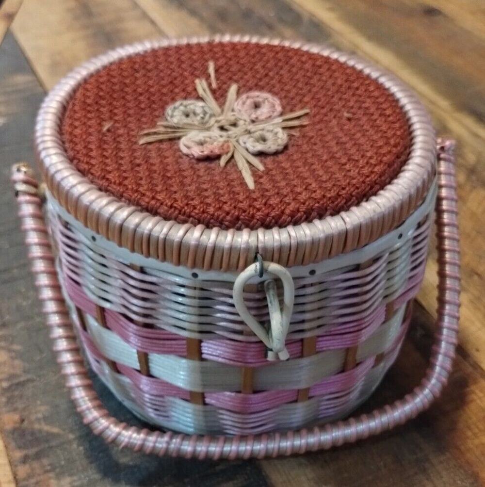 Round Wicker Basket Music Box - Hinged - 6" Wide x 4.5" Tall